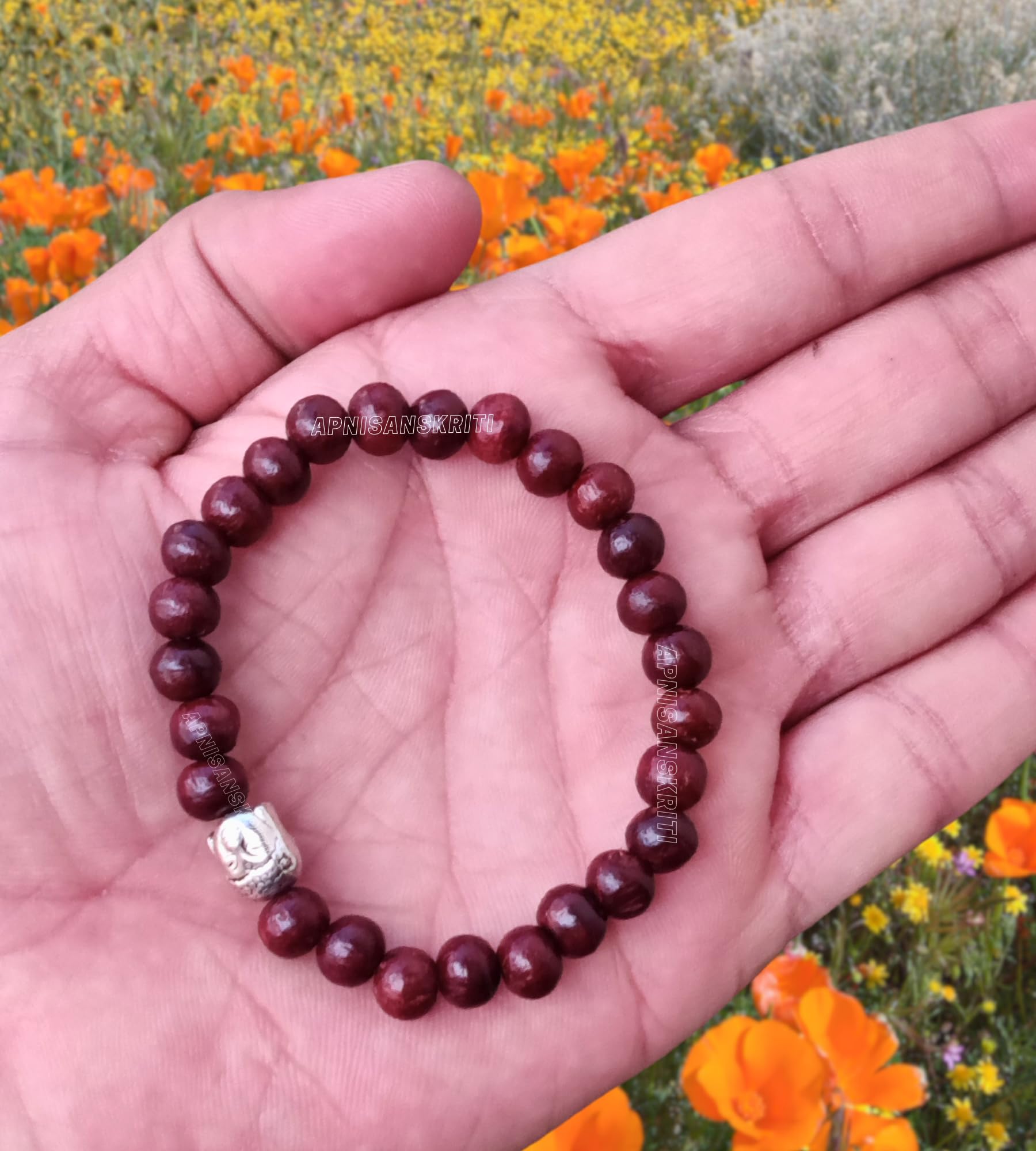 Apnisanskriti Chandan Bracelet (Sandalwood Bracelet) for Men/Women Wearing (6mm, Small Bead Size, 25 Beads) - Natural Chandan Beads - Pack of 1