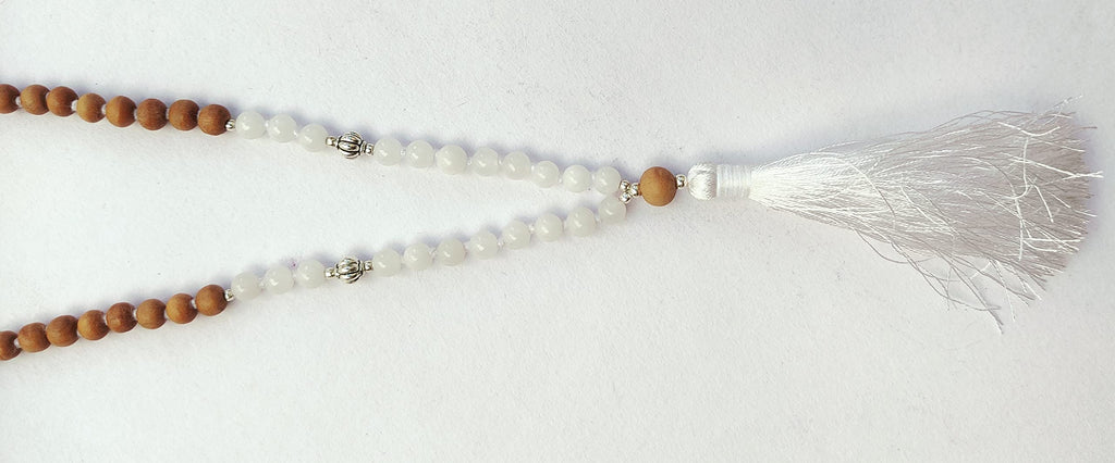 Apnisanskriti Chandan Mala (Sandalwood Rosary) For Men And Women Wearing (6Mm, Medium Size, 108+1, Lab Certified )Natural Chandan Beads