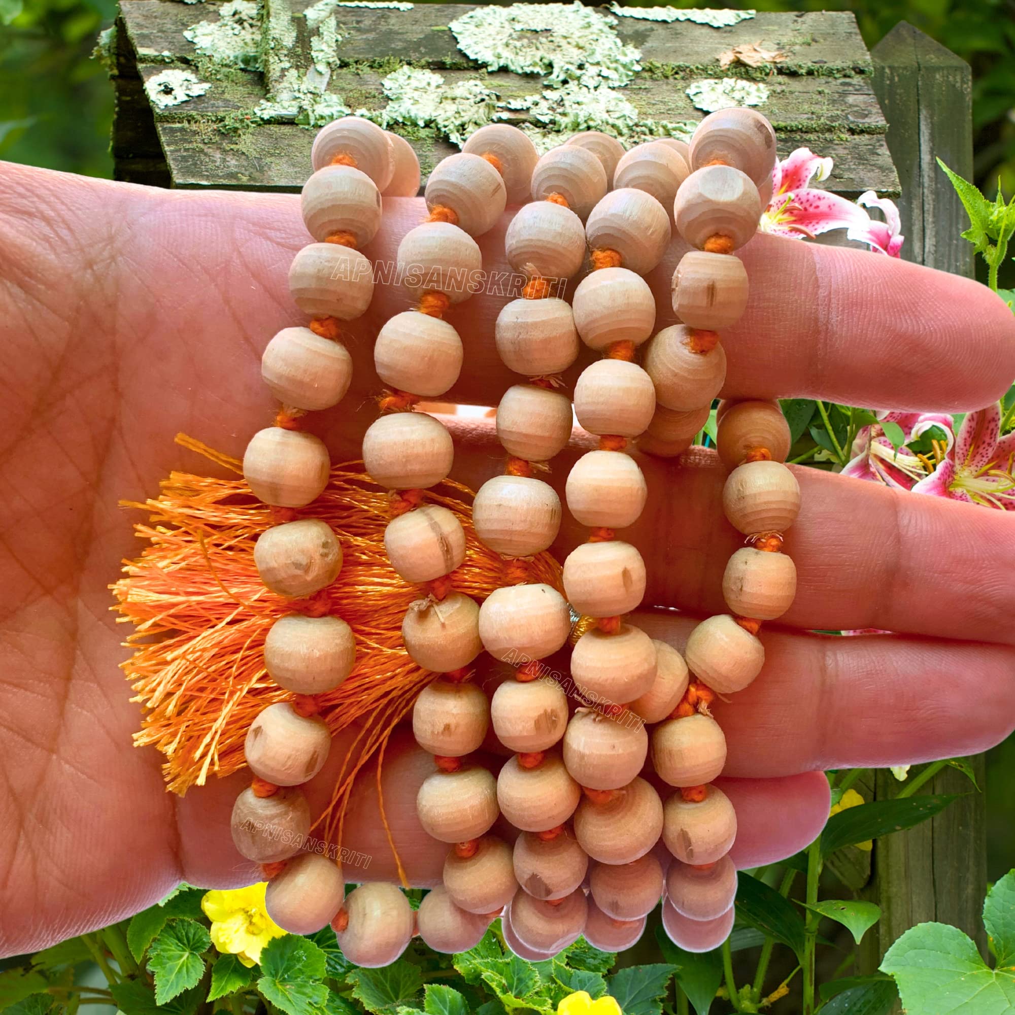 Apnisanskriti Tulsi Mala (AAA Quality, 8mm, 108 beads) for Jaap - Off White color - Natural Tulsi Beads- Pack of 1